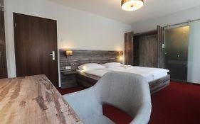 Stadthotel Miya